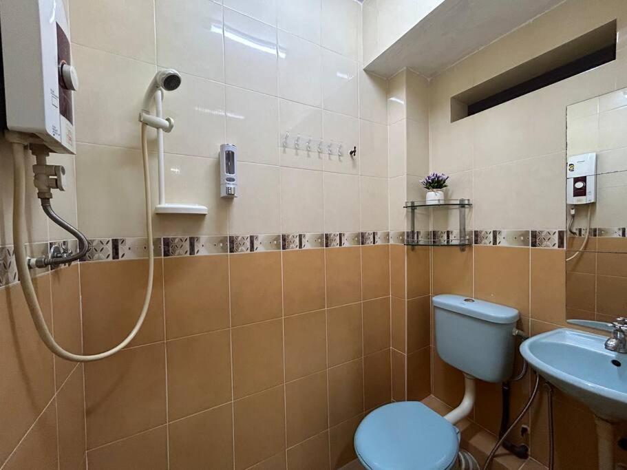 Ipoh Comfortable Family Homestay 4R3B 12pax SY25 photo 7