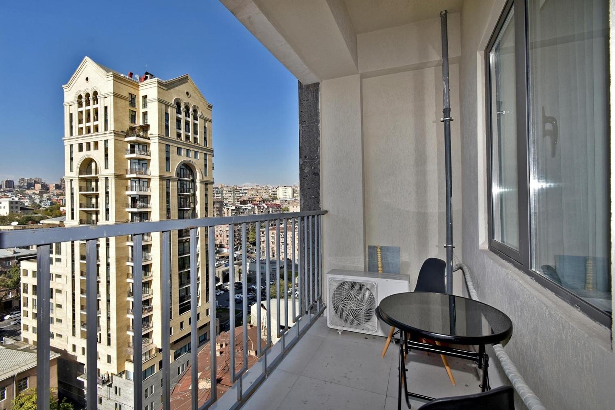 Amiryan street, 1 bedroom LUXE apartment with beautiful view AM264