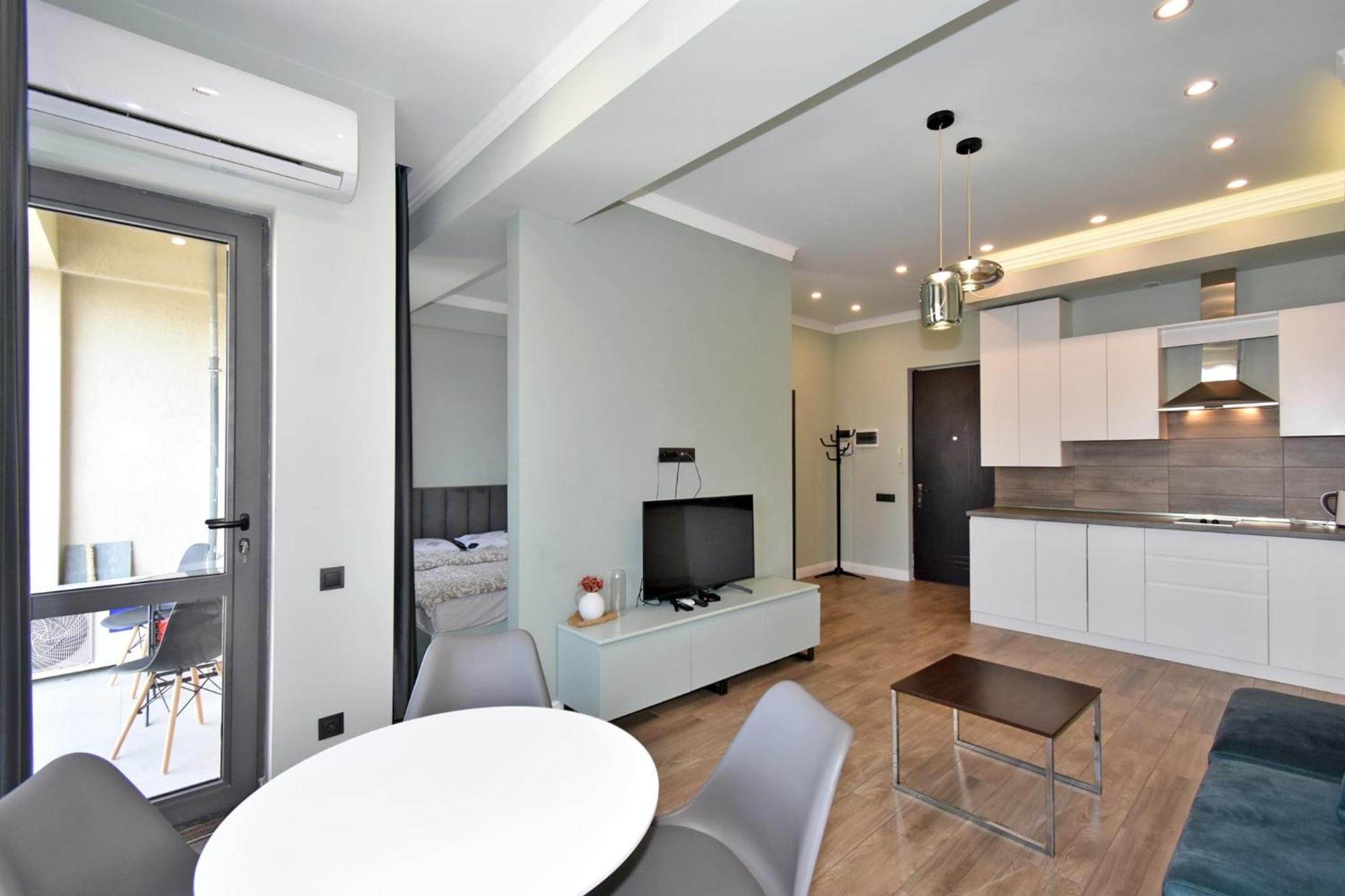 Amiryan street, 1 bedroom LUXE apartment with beautiful view AM264