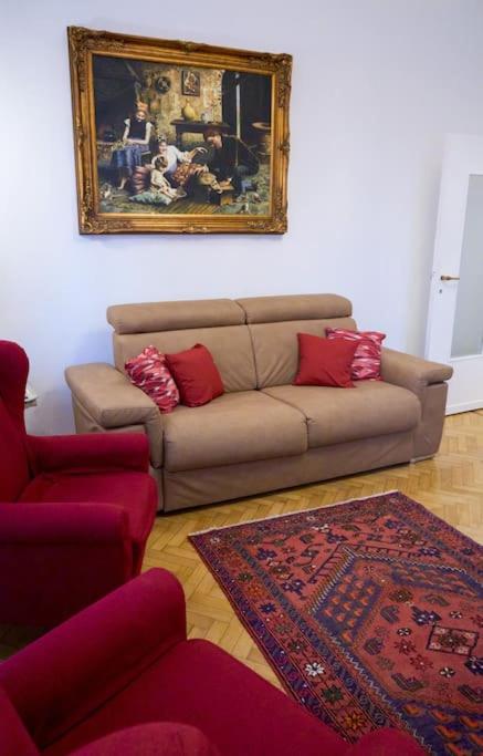 Citylife brand new luxury art apartment