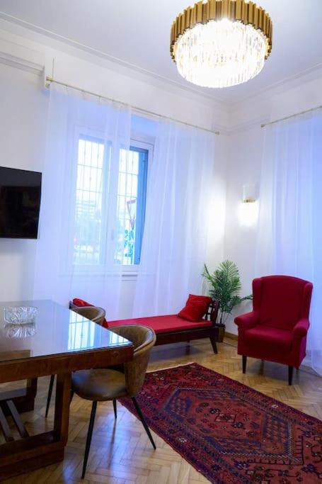 Citylife brand new luxury art apartment