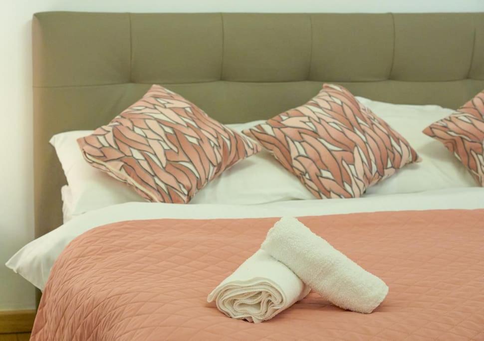 Citylife brand new luxury art apartment