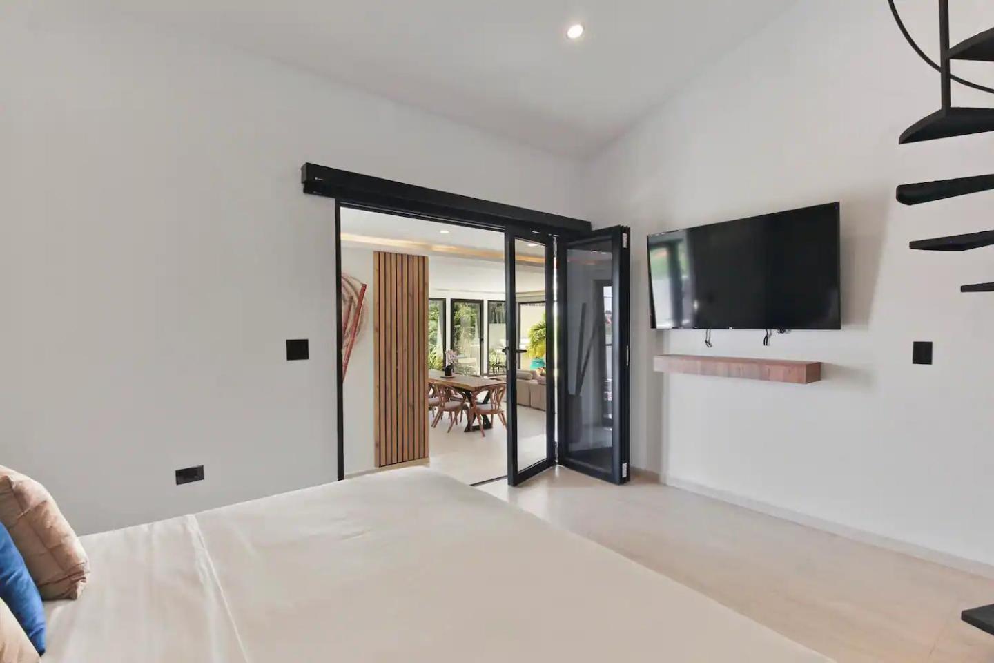 Bocobay Zen Garden Villa