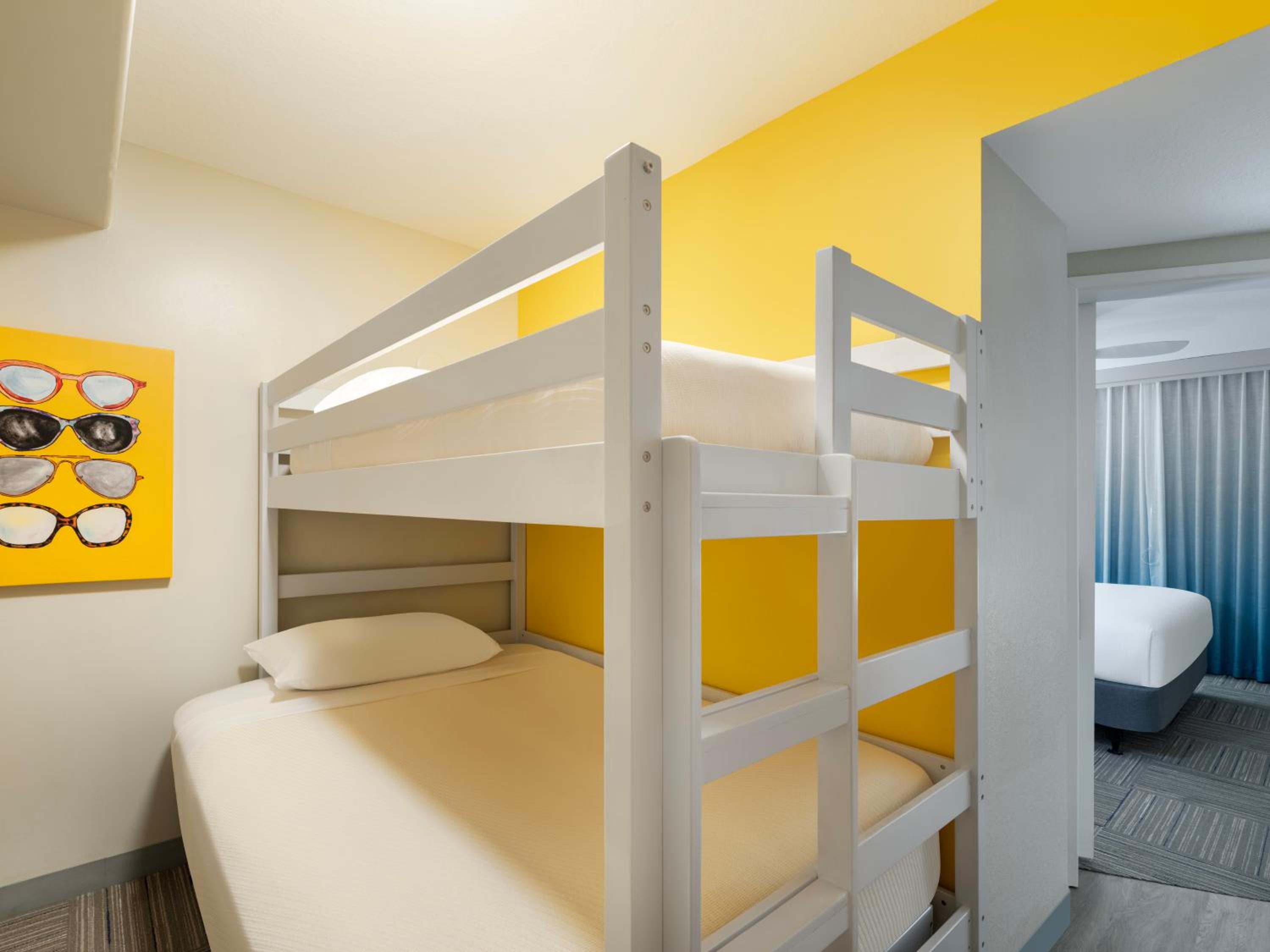 Holiday Inn Resort Orlando Suites - Waterpark by IHG