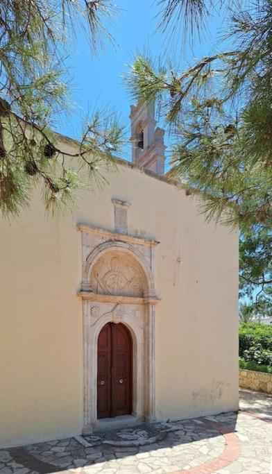 Photo 49
