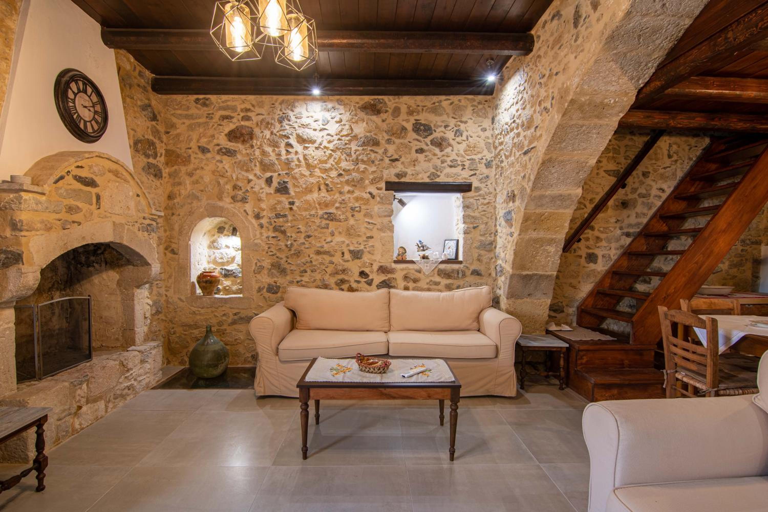 Hercules Traditional Houses
