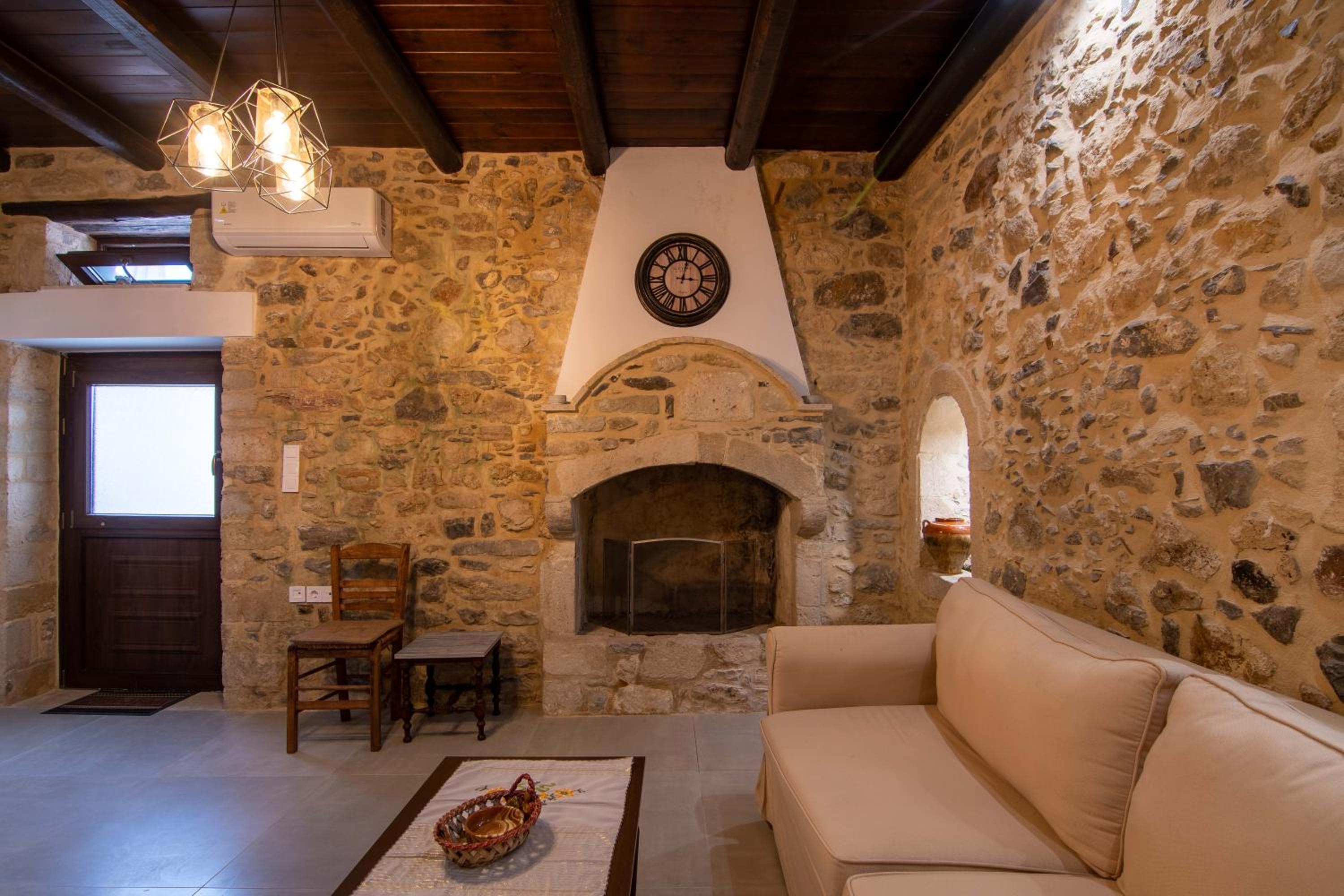 Hercules Traditional Houses
