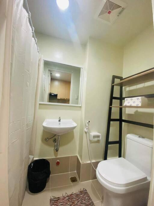 Elegant and cozy fully furnished studio unit view 5