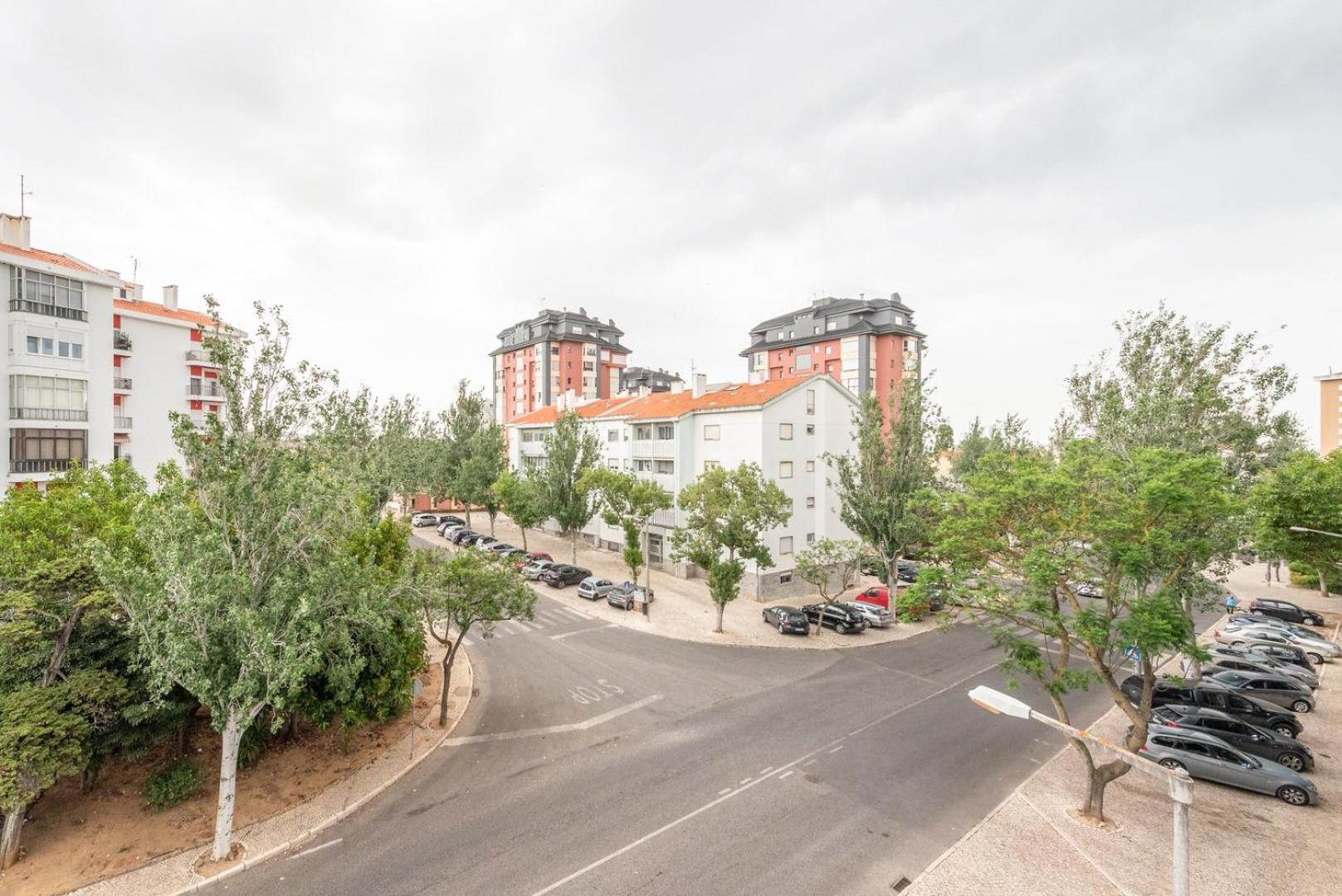 GuestReady - Peaceful 1 Bedroom Abode in Estoril view 2
