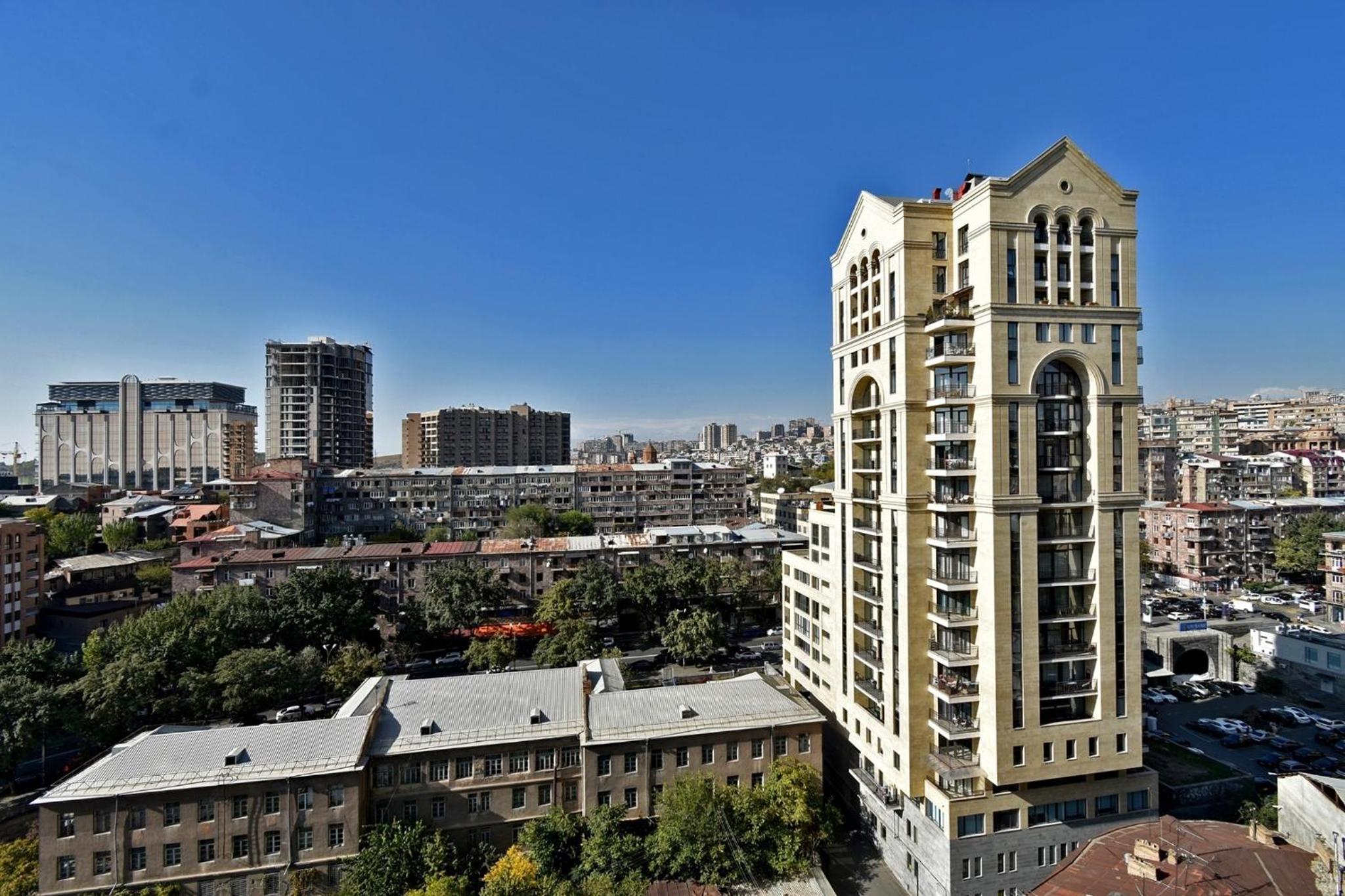 Amiryan street, 1 bedroom LUXE apartment with beautiful view AM264