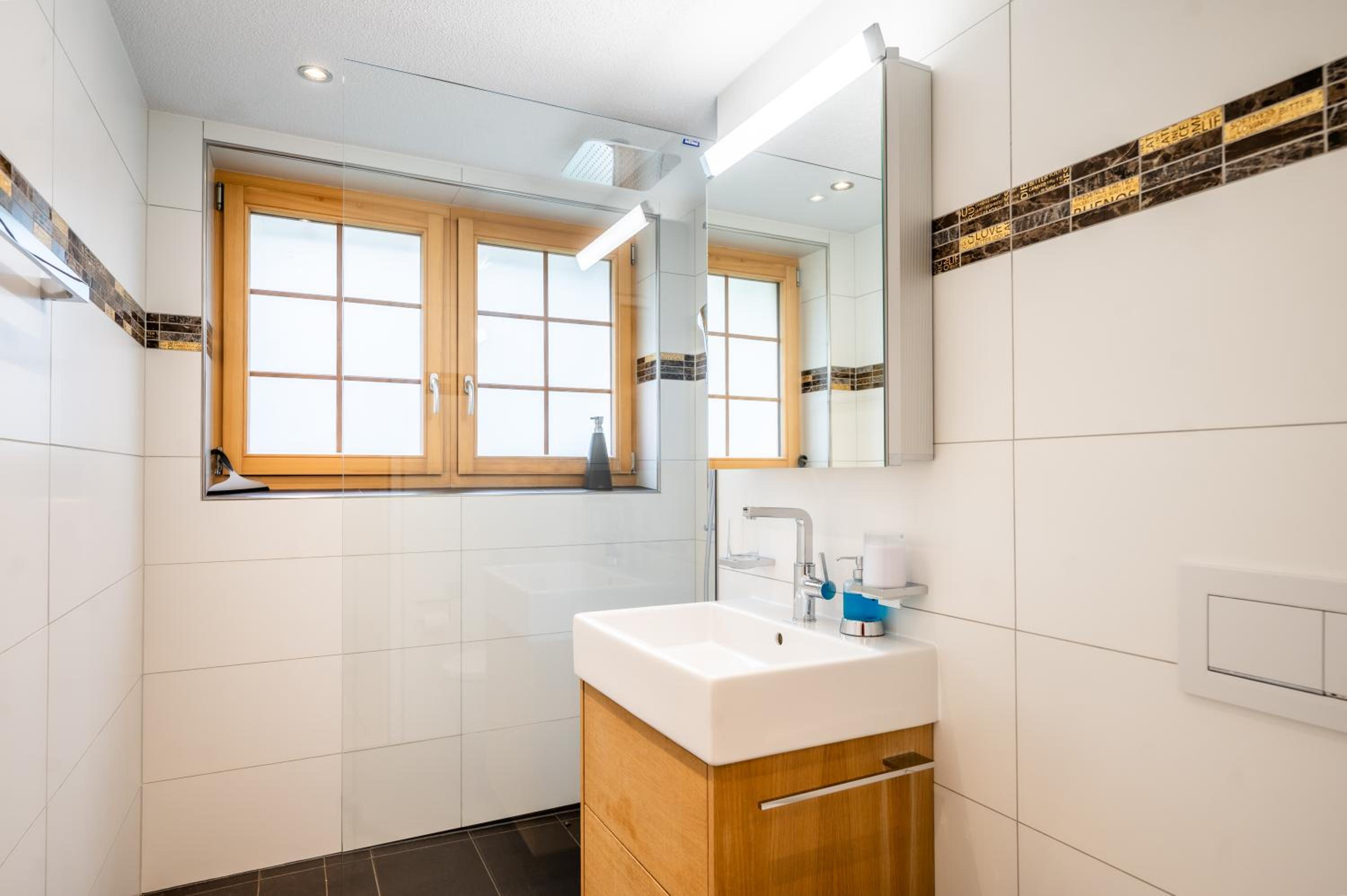 Beautiful Amara Apt. 2 person.