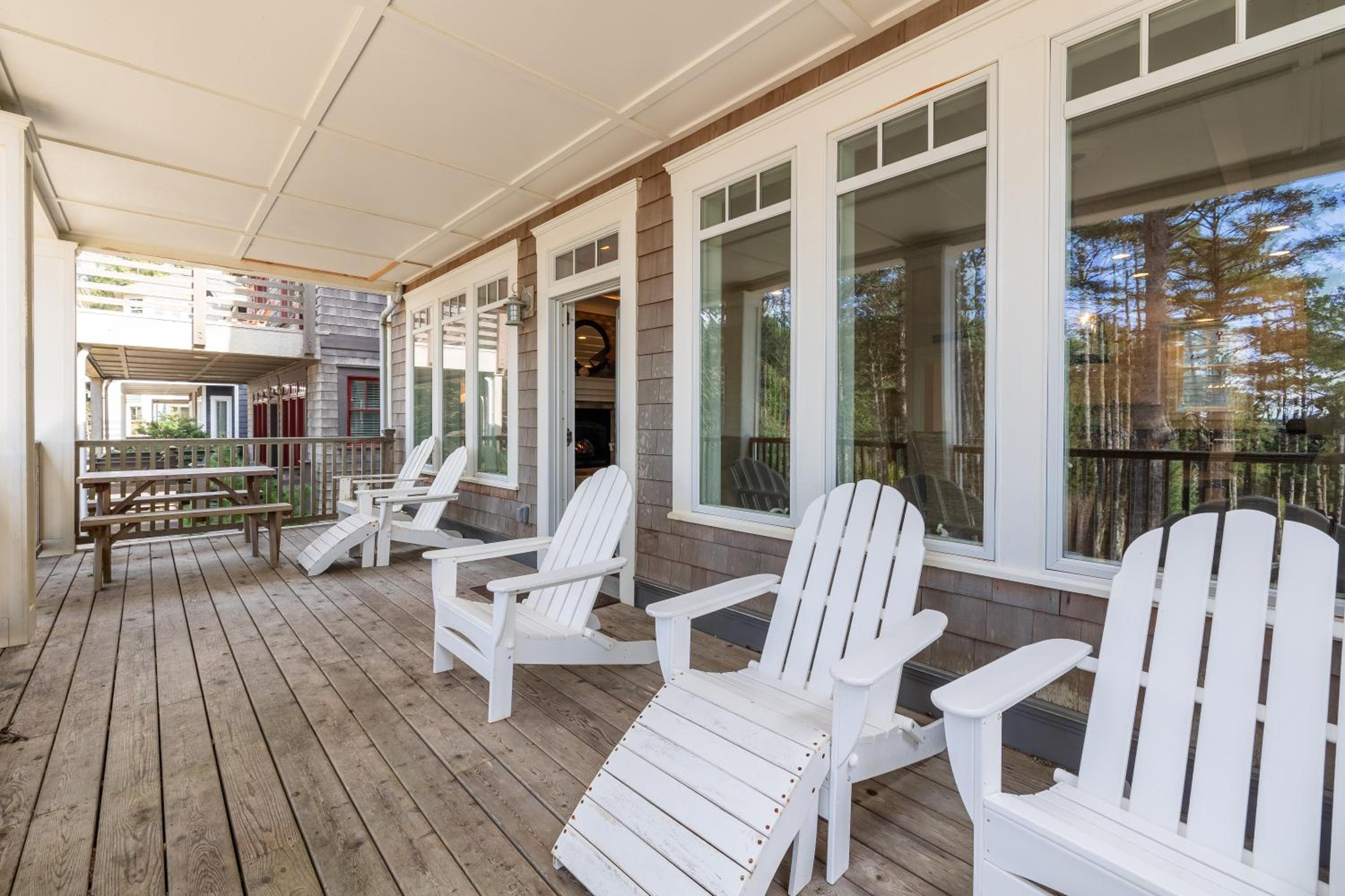 Nantucket House by Seabrook Hospitality