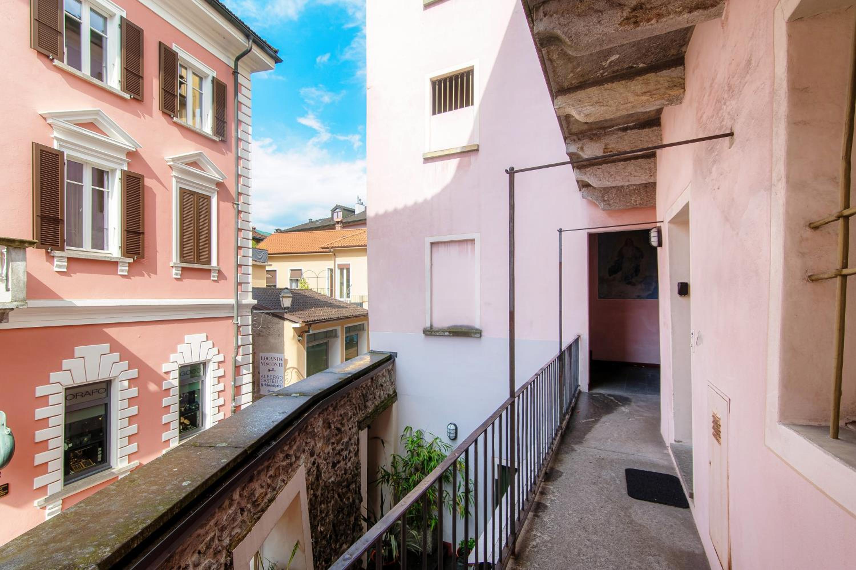 Pardo Apartments by Quokka 360 - Locarno old town