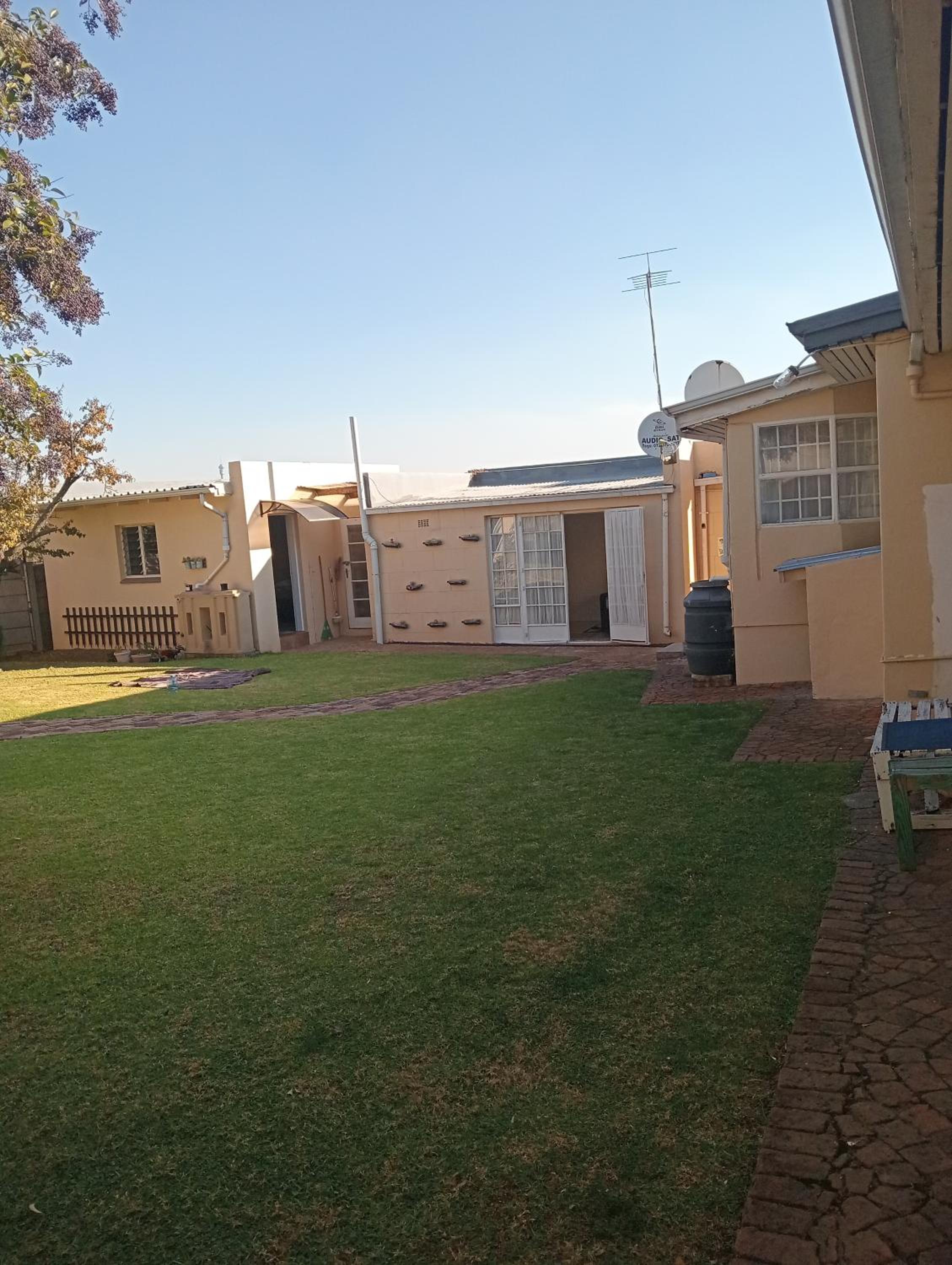 Moonlight Guest House