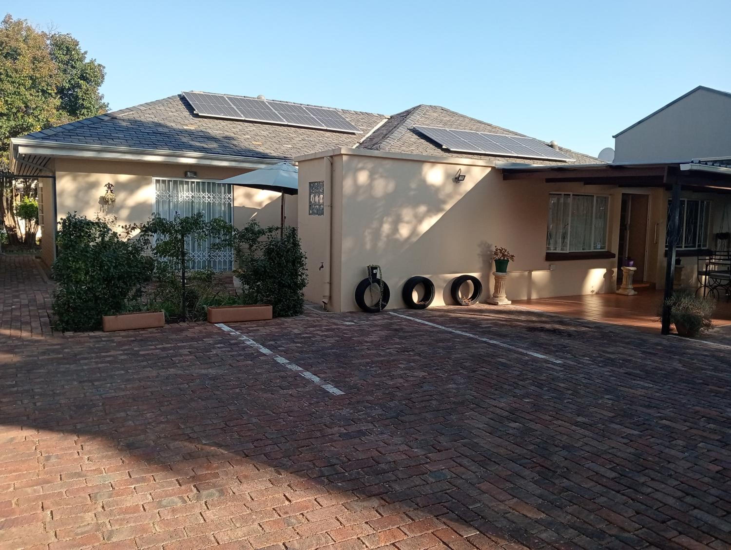 Moonlight Guest House