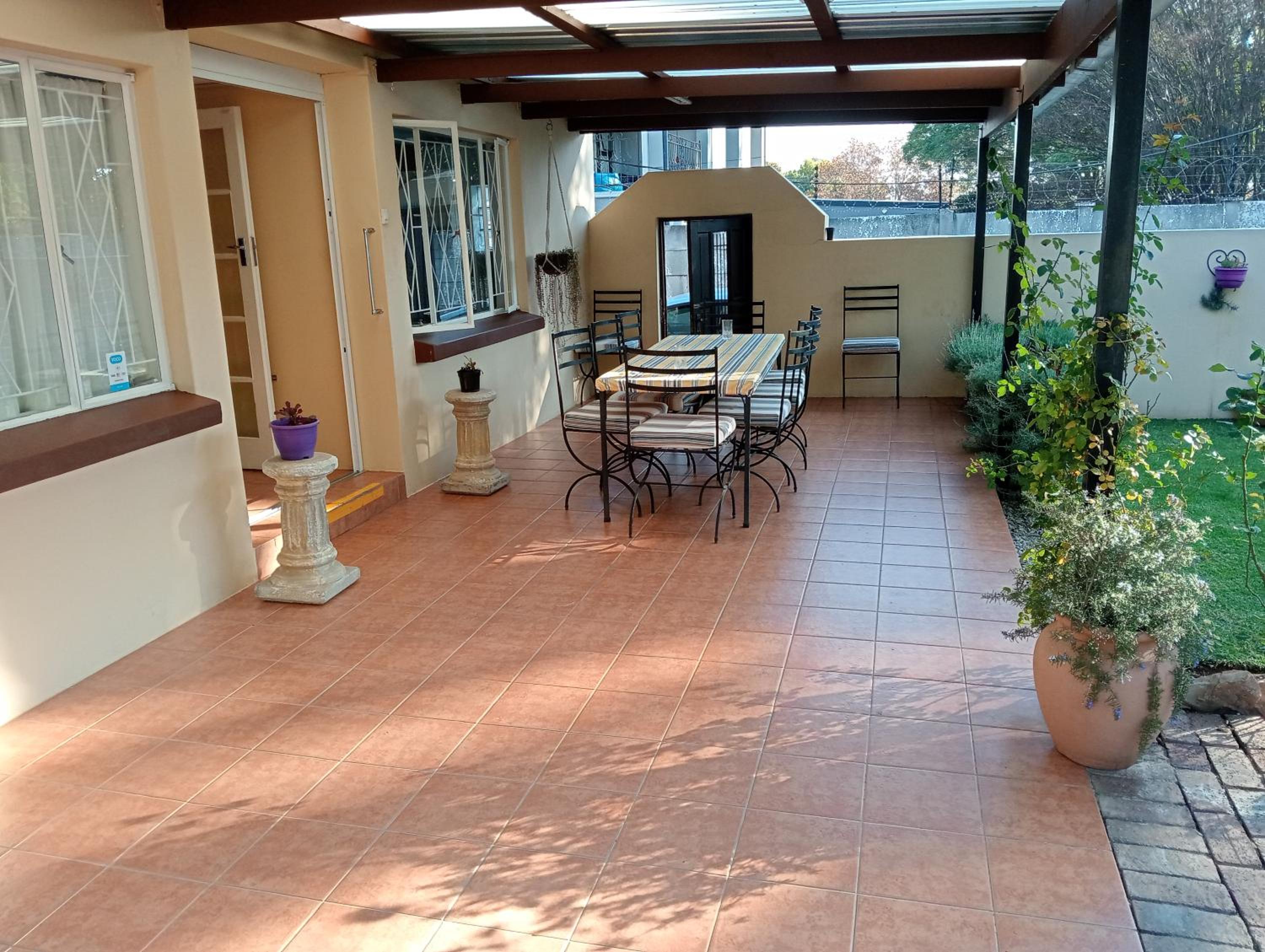 Moonlight Guest House