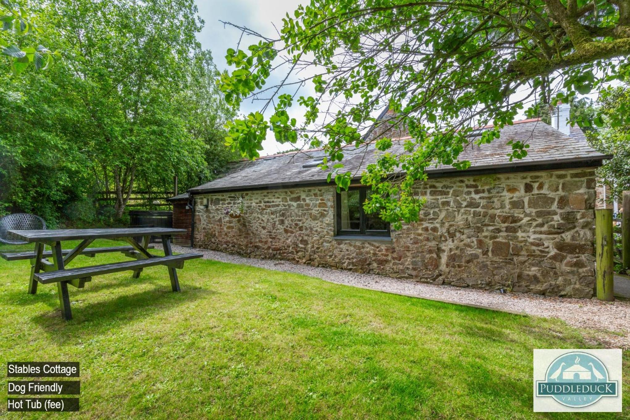 Puddleduck Valley - Dog Friendly