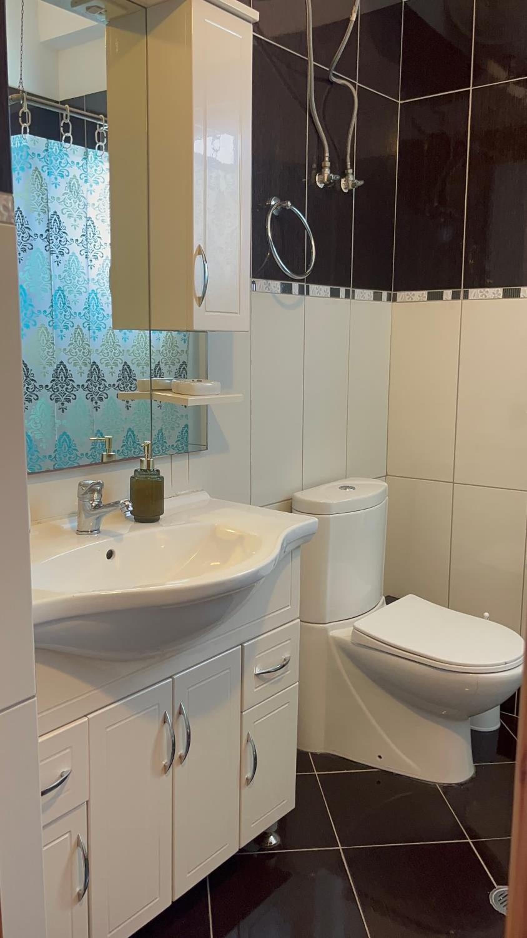 Electra Suites & Apartments