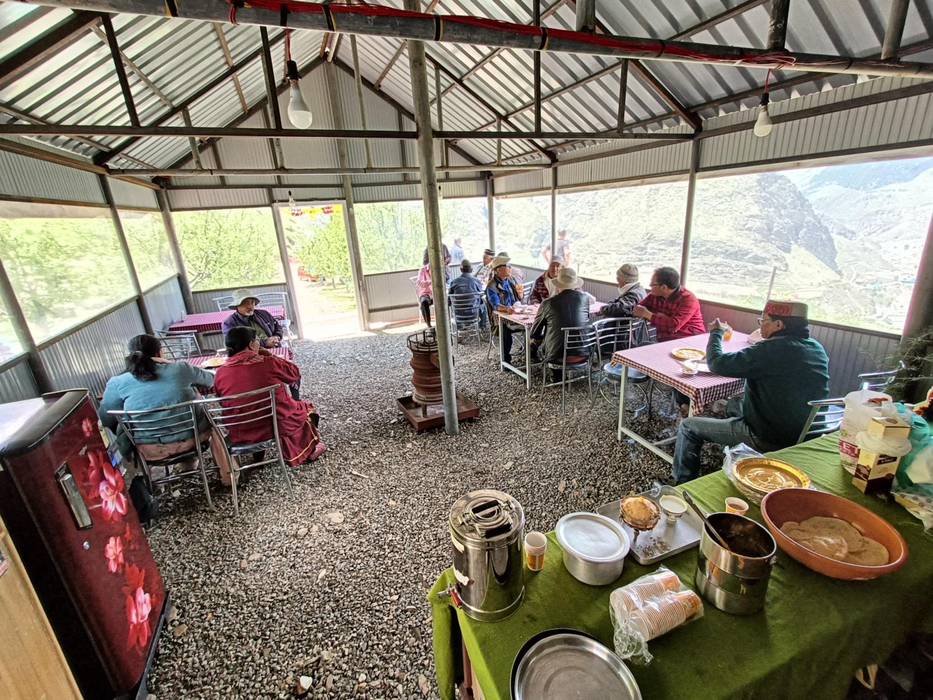 dining