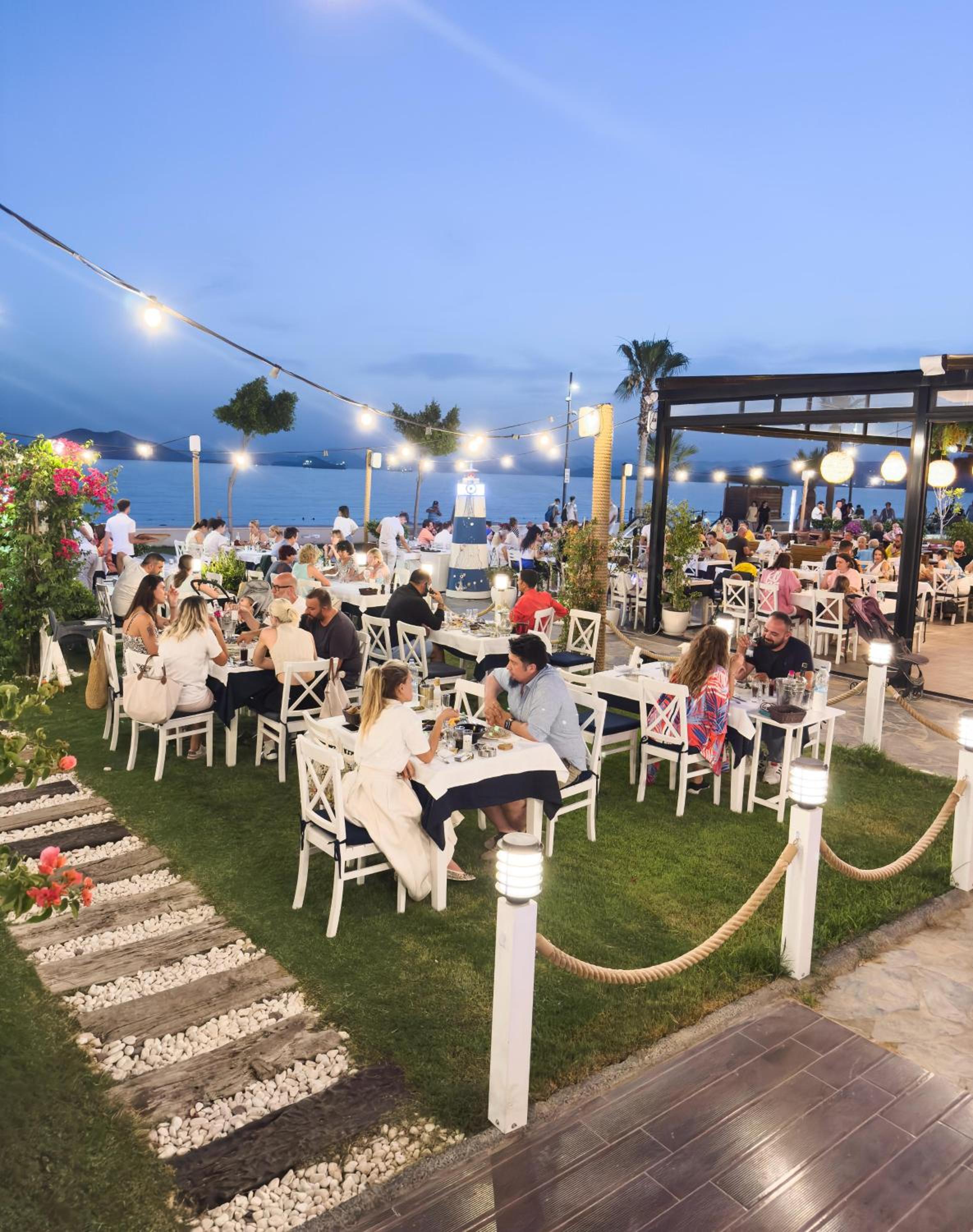 Uras Beach Otel - Image 21