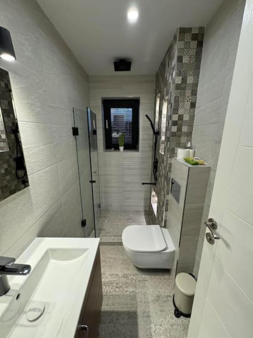 Modern Vitosha Maisonette with Garage