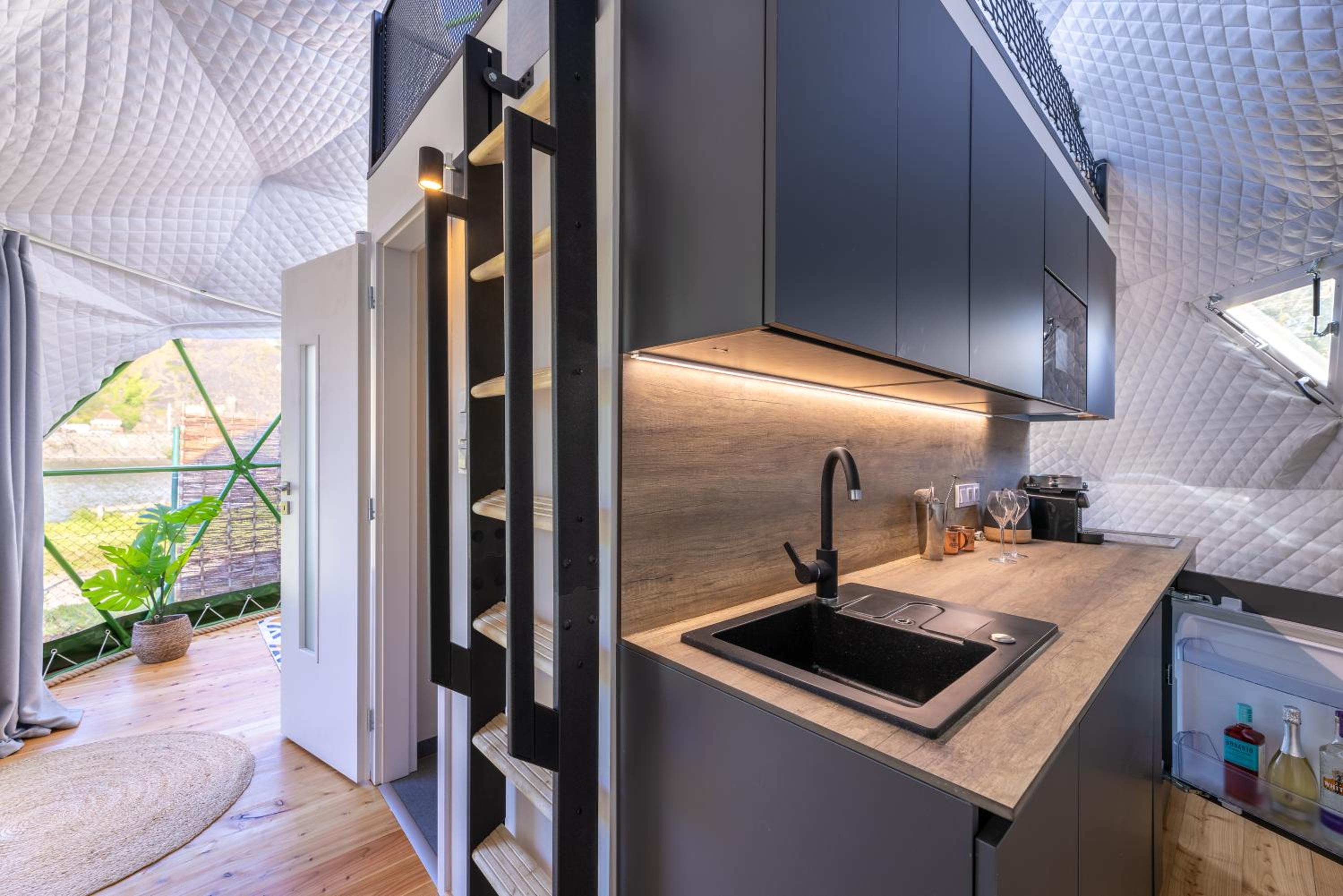 Unique Escape Glamping in the Heart of Prague with Hot Tub and Vysehrad Castle View