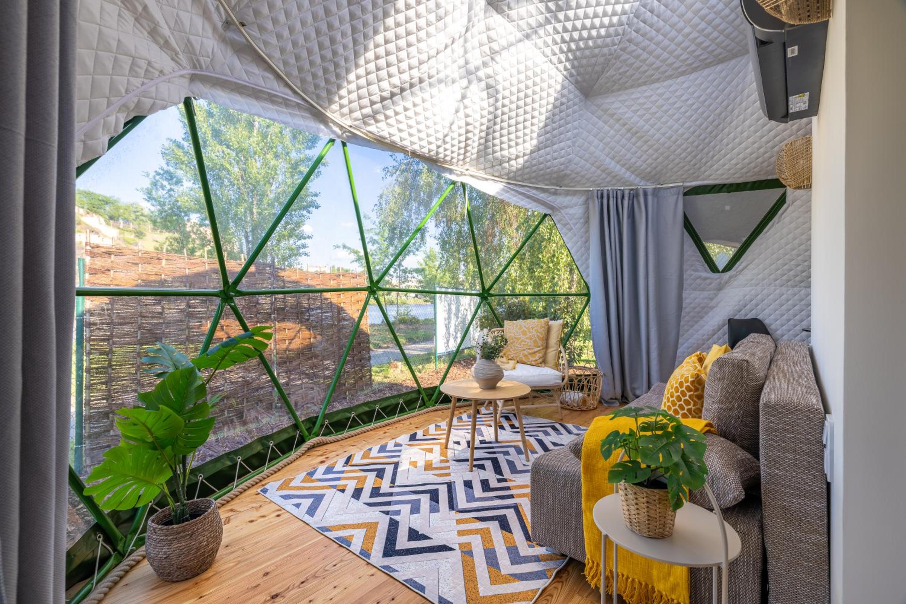 Unique Escape Glamping in the Heart of Prague with Hot Tub and Vysehrad Castle View