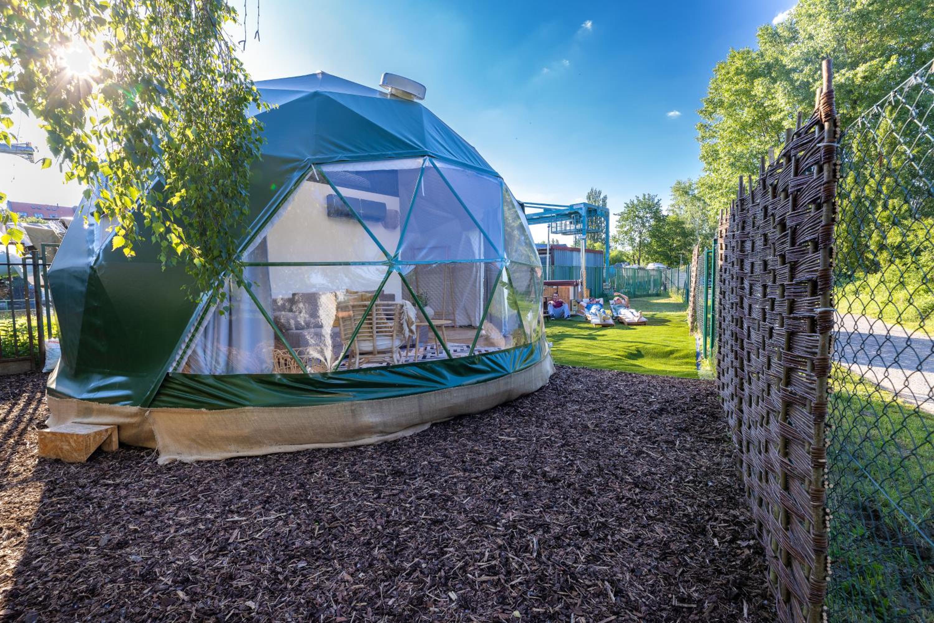 Unique Escape Glamping in the Heart of Prague with Hot Tub and Vysehrad Castle View