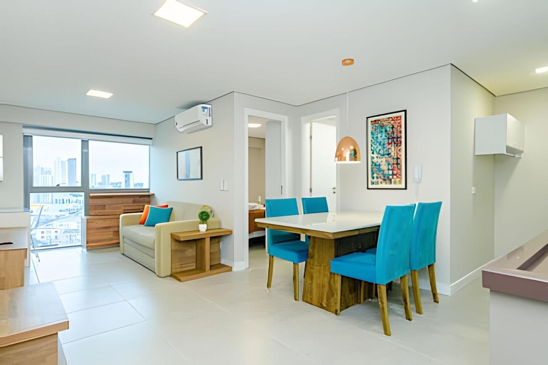 7th Avenue - Apartamentos UROOMS