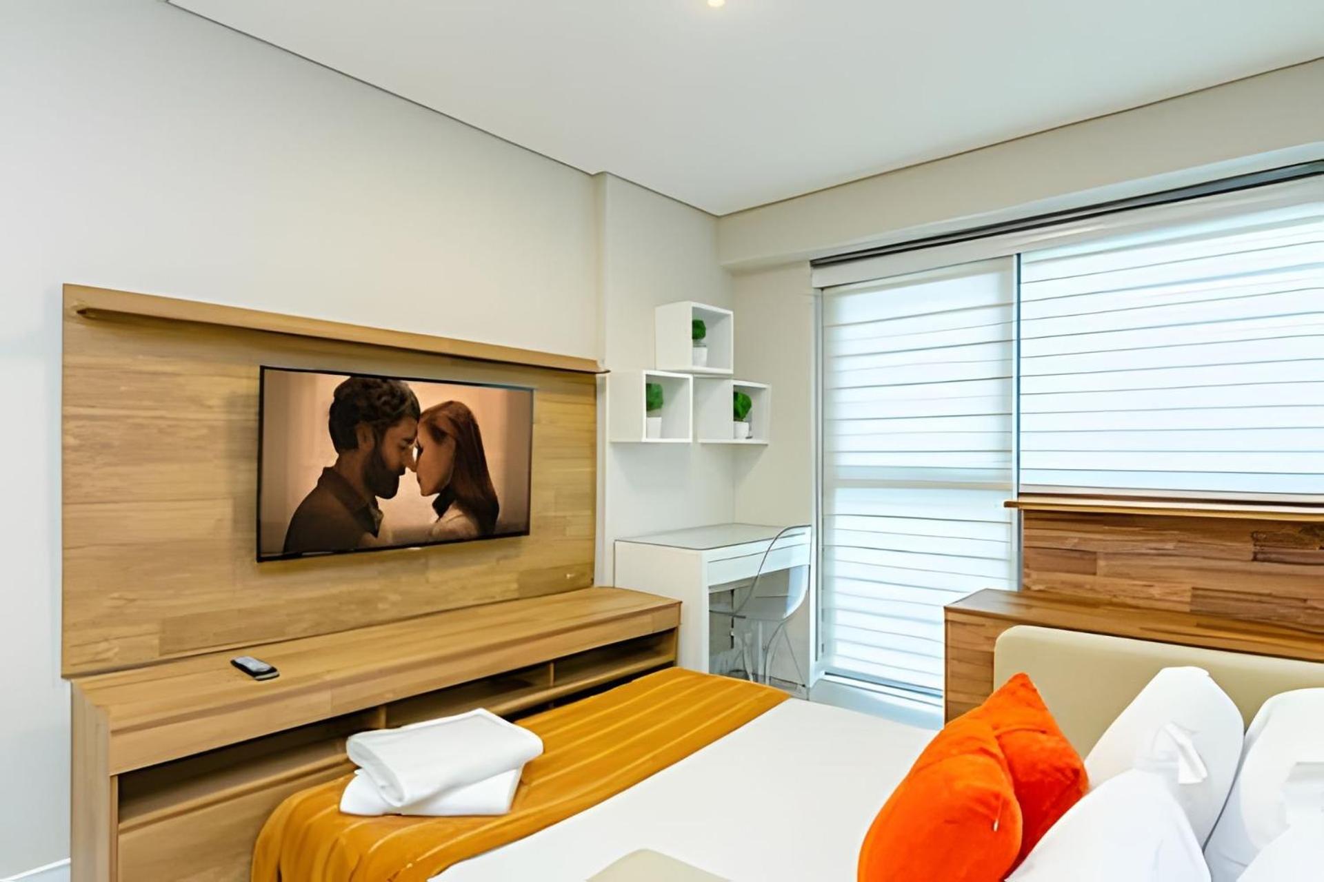 7th Avenue - Apartamentos UROOMS