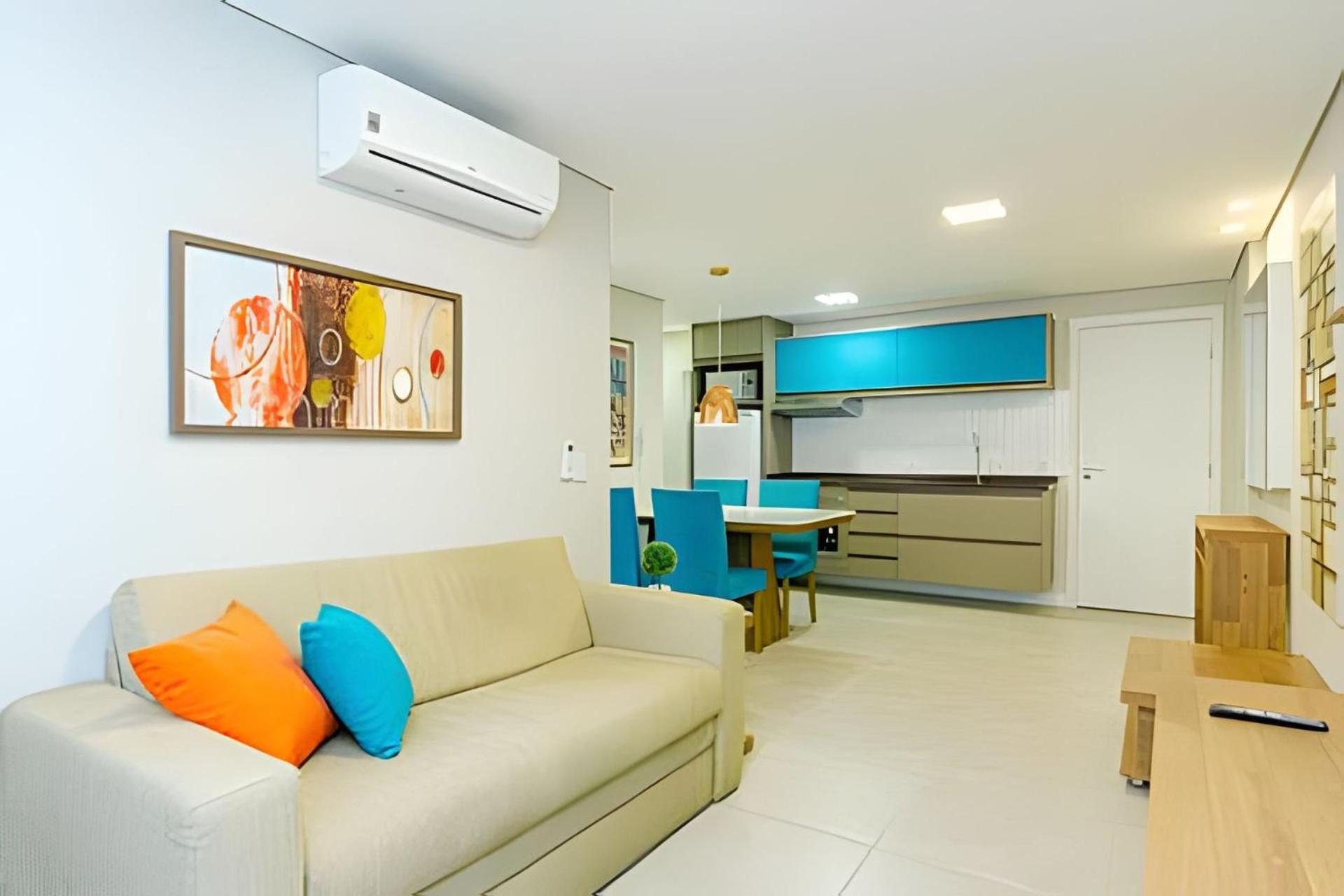 7th Avenue - Apartamentos UROOMS