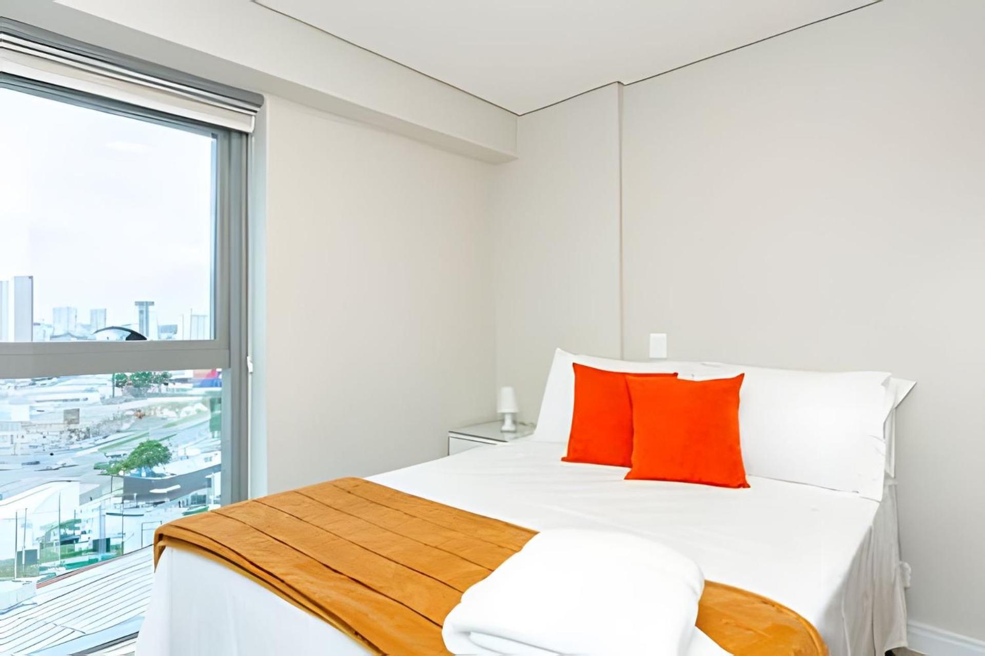 7th Avenue - Apartamentos UROOMS