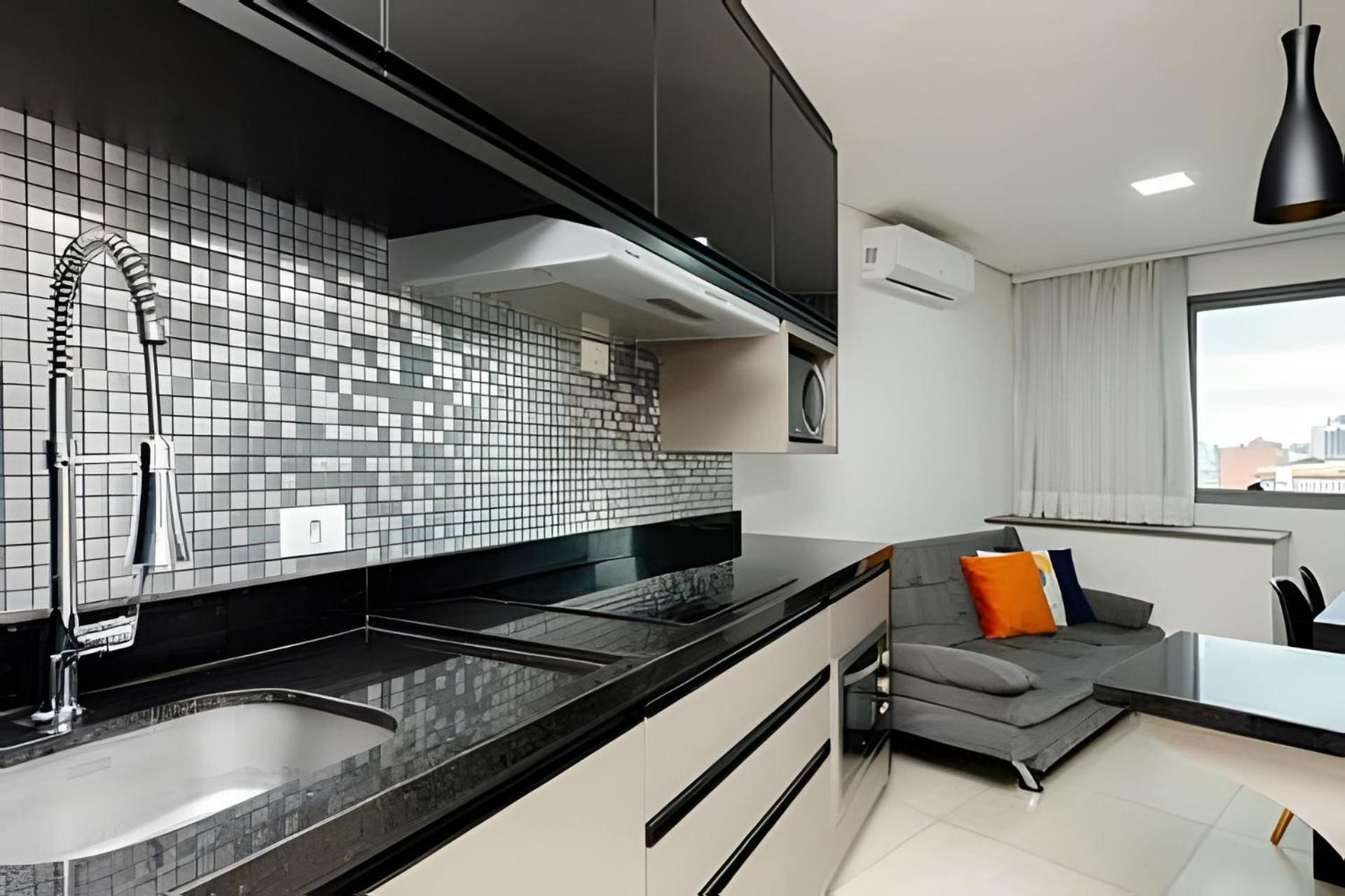 7th Avenue - Apartamentos UROOMS