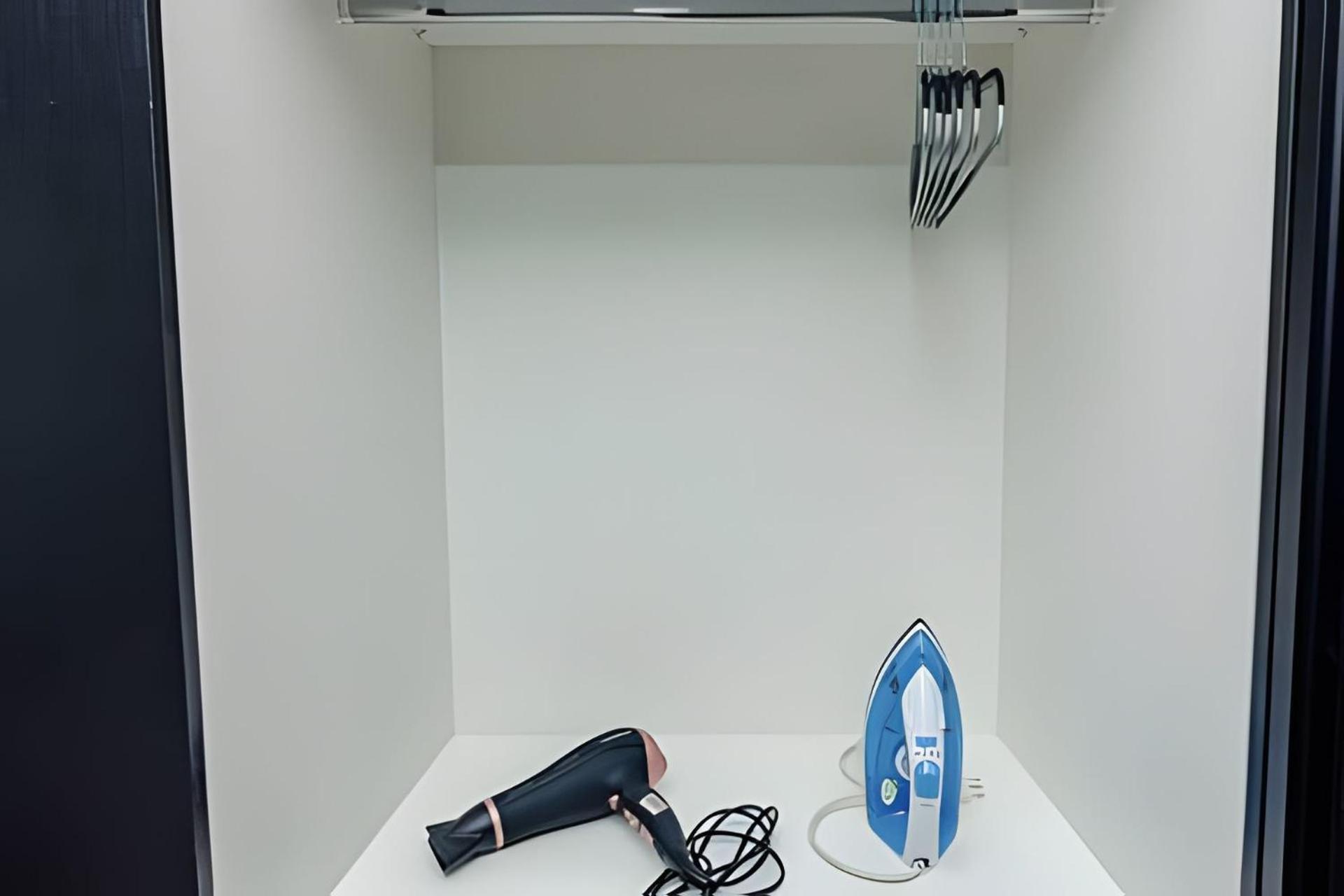7th Avenue - Apartamentos UROOMS