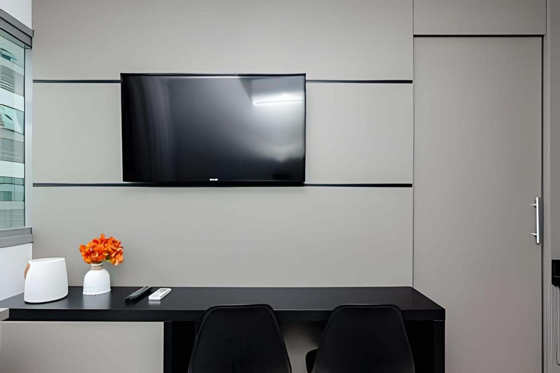 7th Avenue - Apartamentos UROOMS