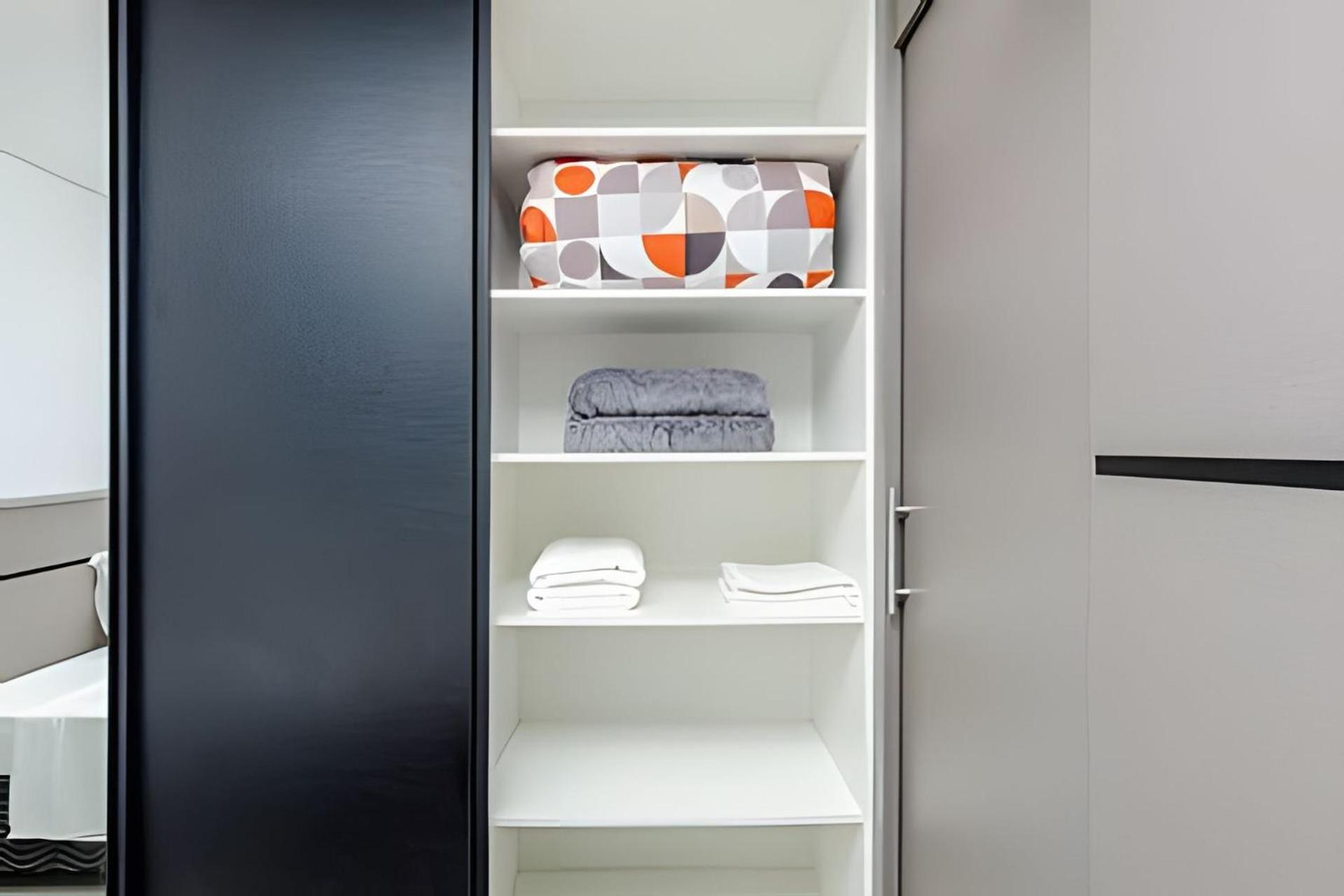 7th Avenue - Apartamentos UROOMS