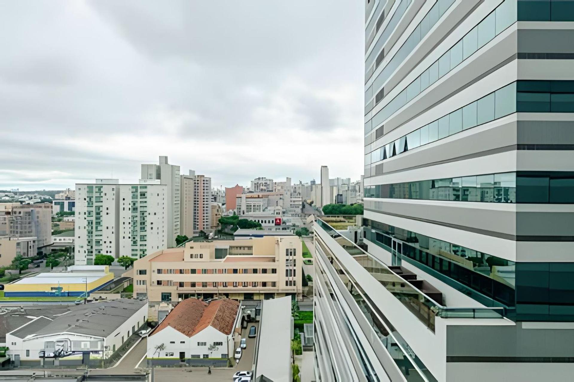 7th Avenue - Apartamentos UROOMS