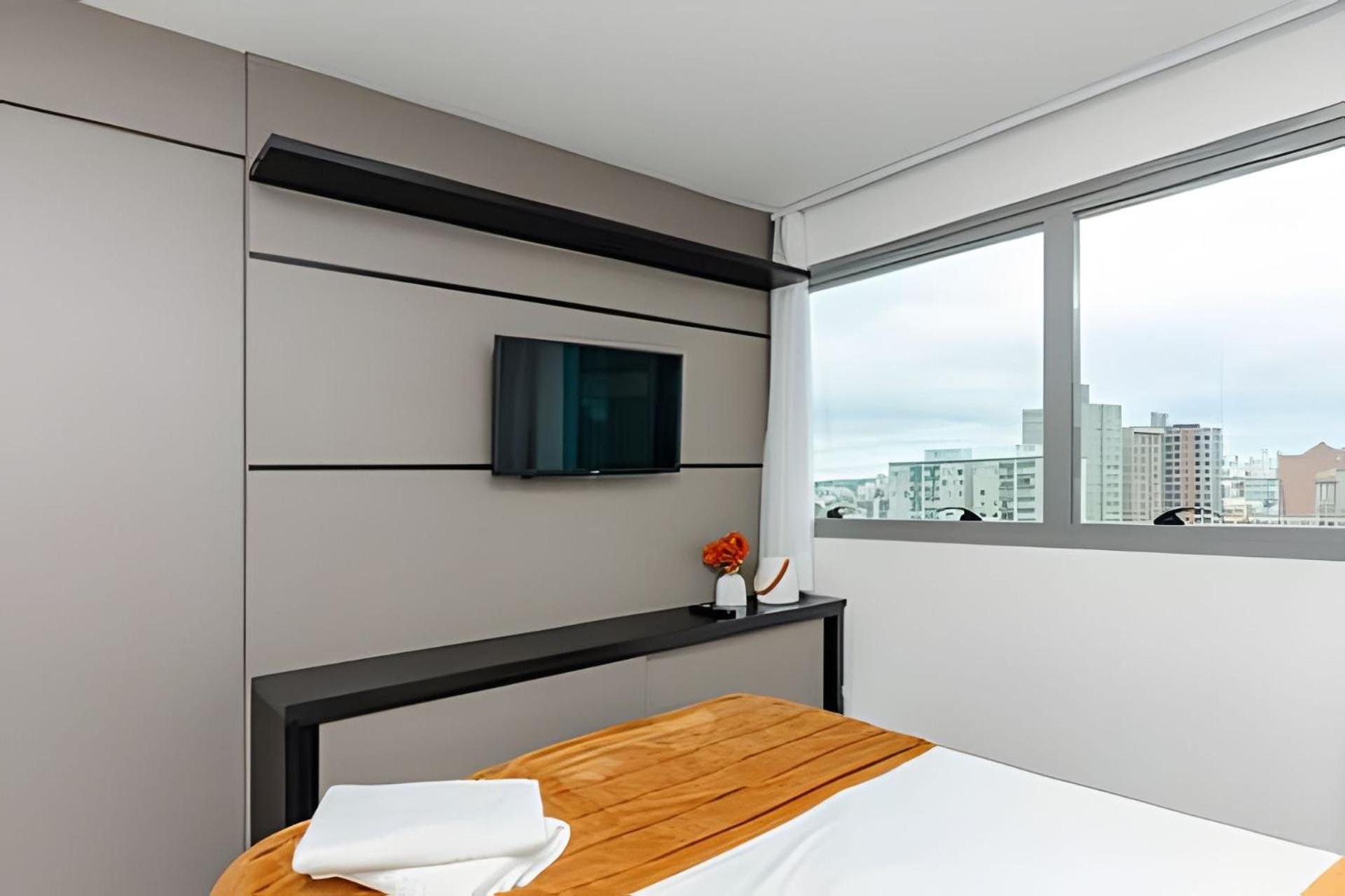 7th Avenue - Apartamentos UROOMS