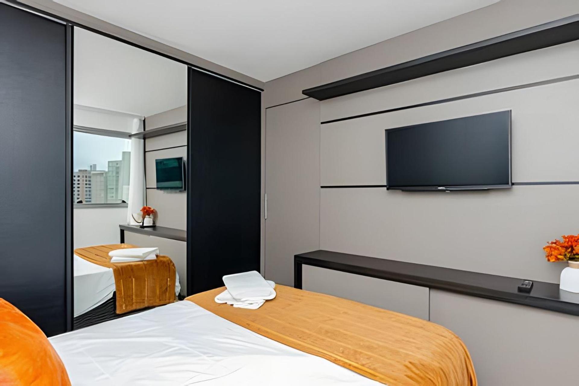 7th Avenue - Apartamentos UROOMS