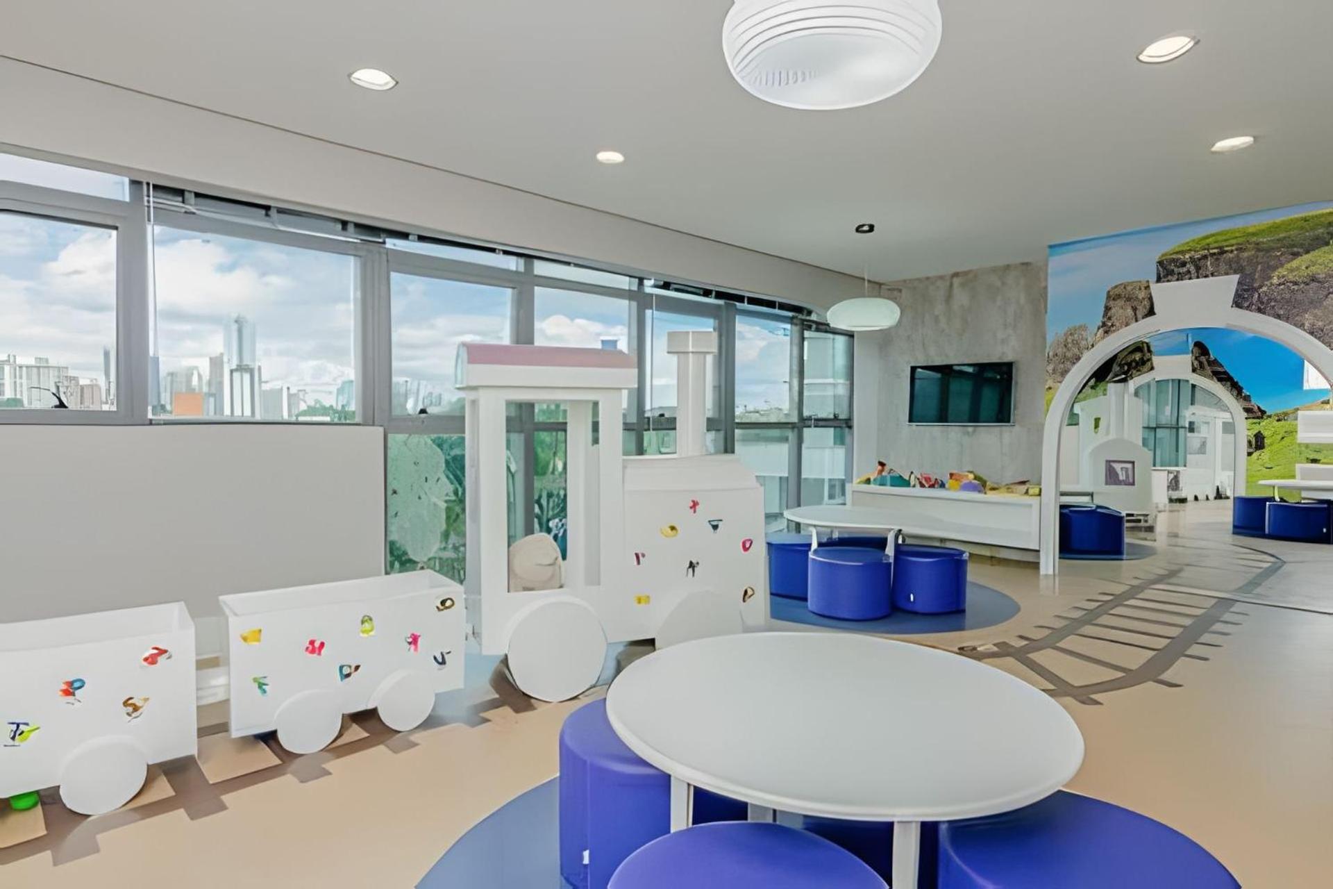 7th Avenue - Apartamentos UROOMS