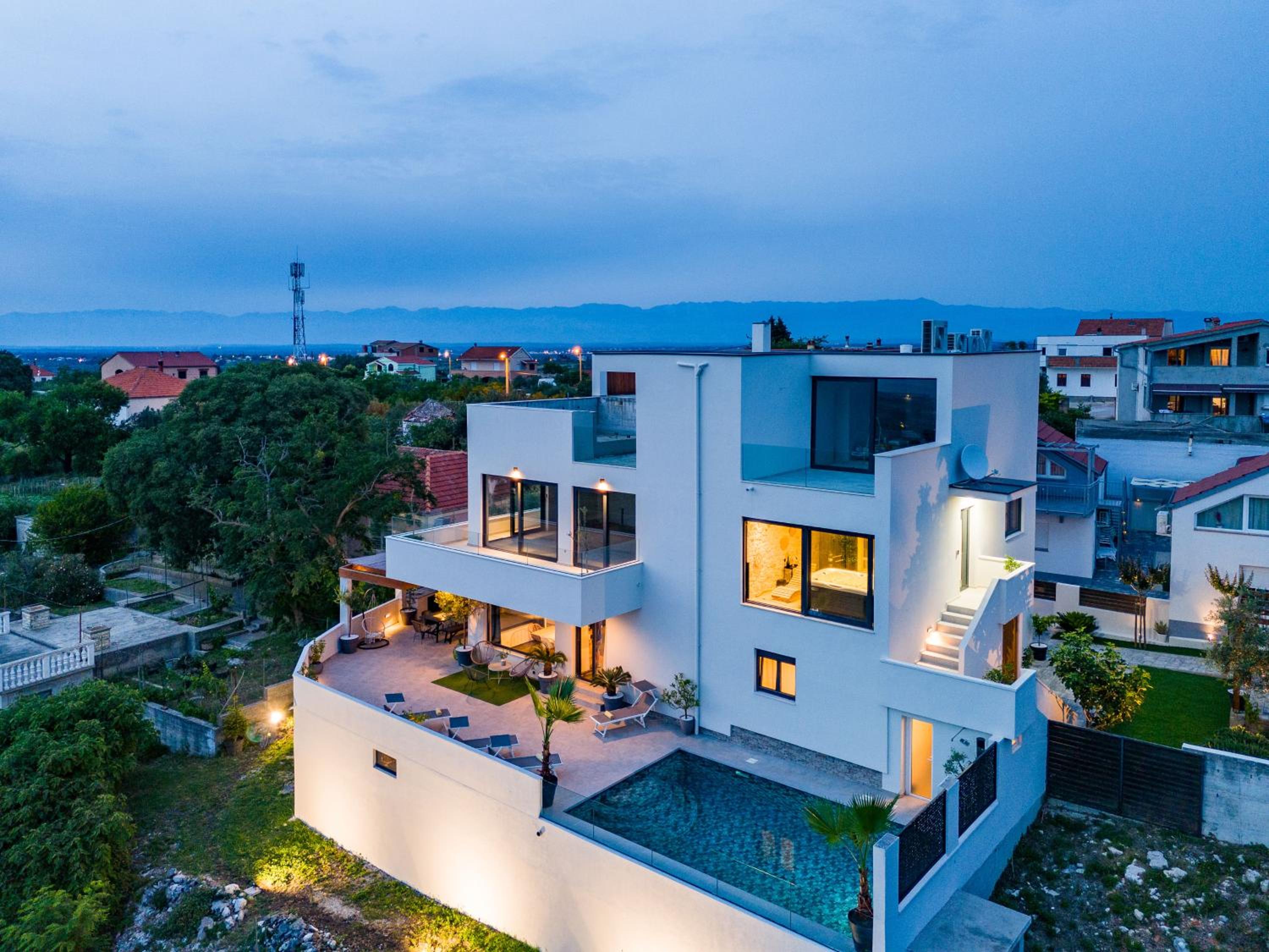 Villa Hill