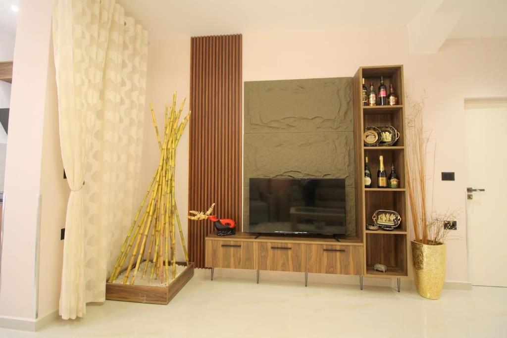 Deluxe Apartment Saranda