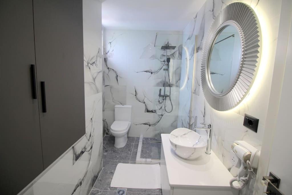 Deluxe Apartment Saranda