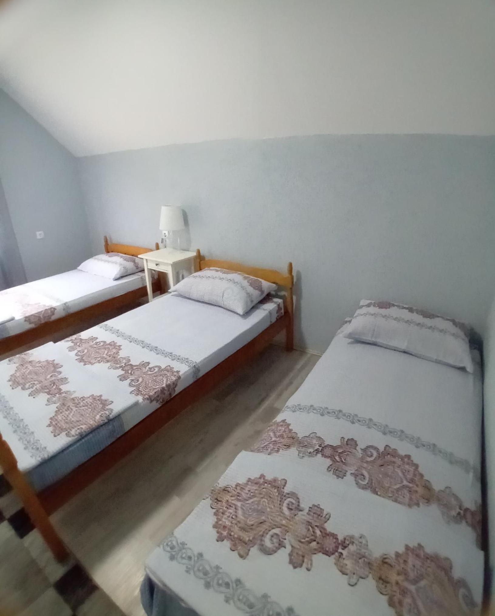 Apartmani Romansa Perucac view 2