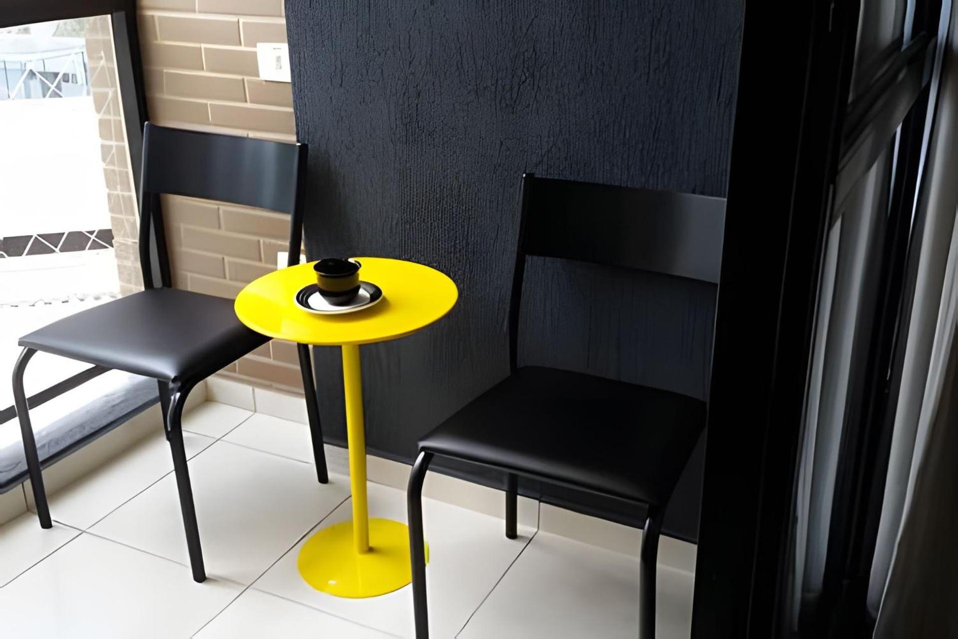 2 Quartos no Batel Soho, condo Clube Sky C Vaga by UROOMS