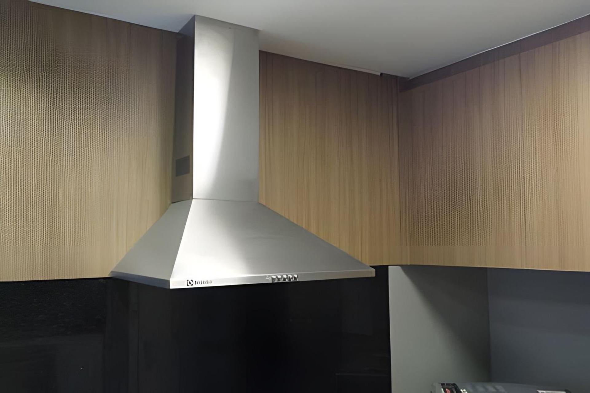 2 Quartos no Batel Soho, condo Clube Sky C Vaga by UROOMS