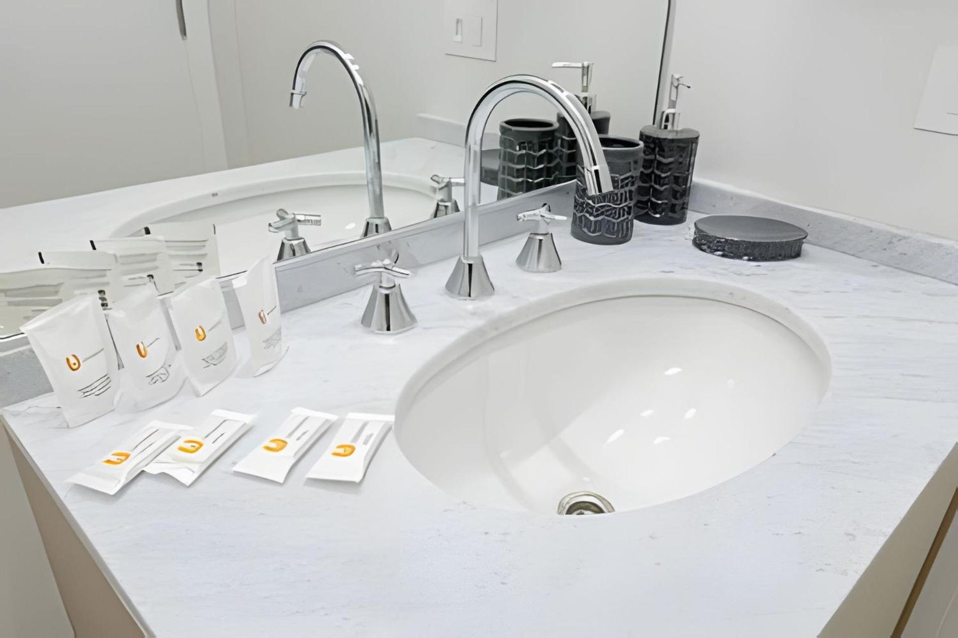 Elysia Centro - Apartamentos by UROOMS
