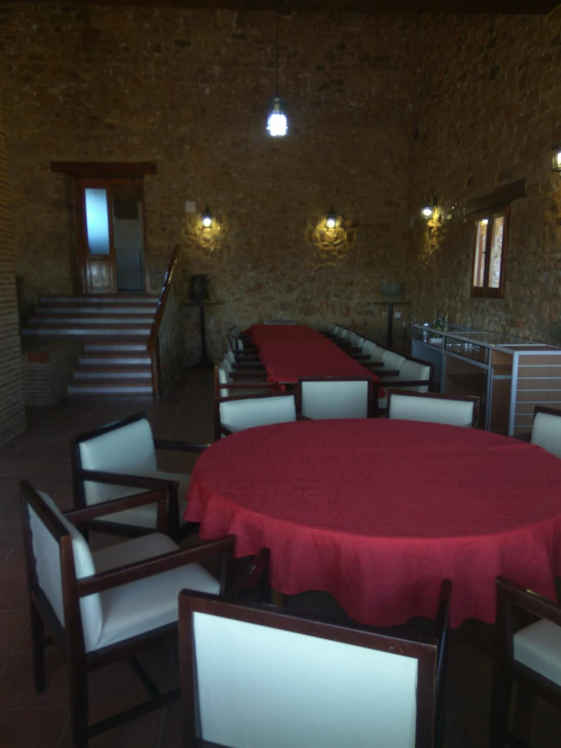 Masia Mas del Rey view 2
