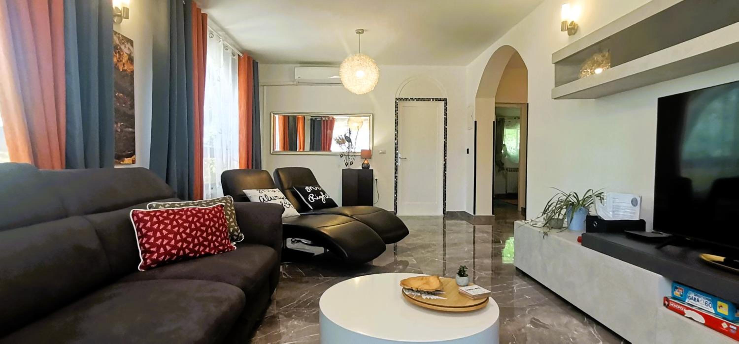 Holiday Home Bella Vista Berger view 2
