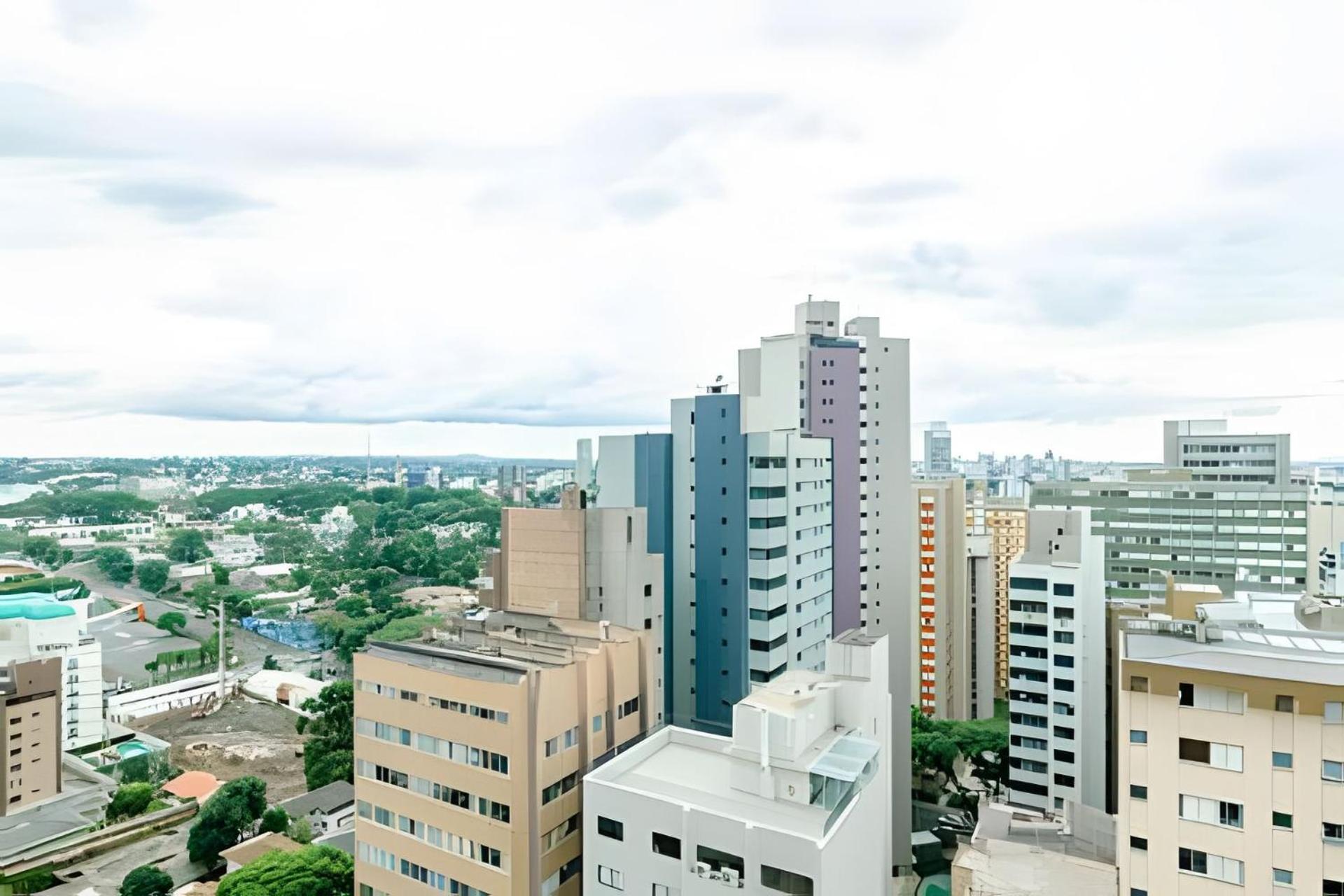 Sky Batel - Apartamentos UROOMS
